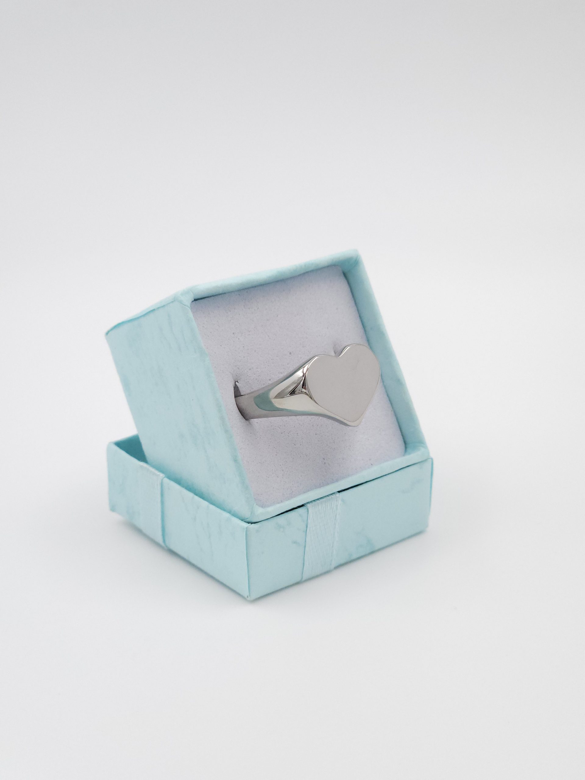 Ring met hartdesign